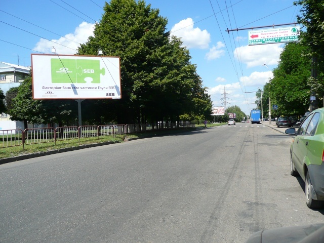 Призма 6x3,  пр. Кирова (Автодорожный техникум) маг.Юность