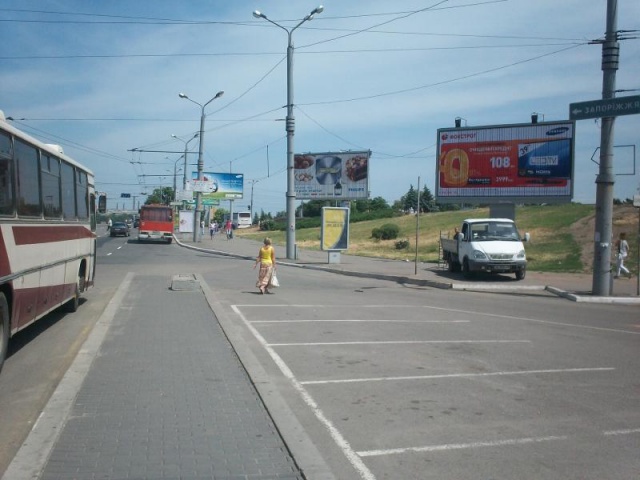Призма 6x3,  ул. Плеханова (Цирк)