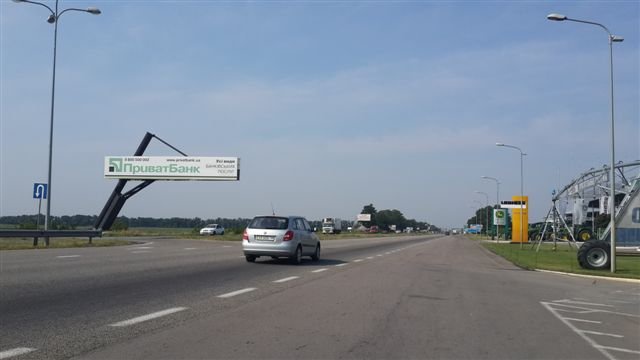 Суперборд 18x3,  Харьковская трассе (Донецкое шоссе), в город, перед п.Подгороднее,  возле SunRay